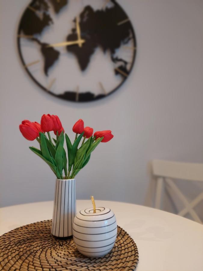 Ozzy Cozy Apartment Zagreb Bagian luar foto