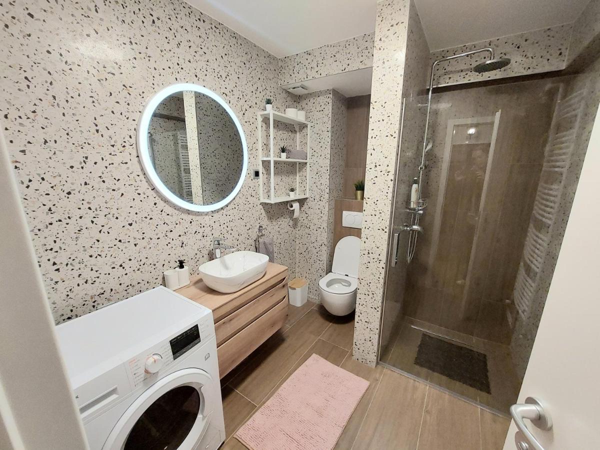 Ozzy Cozy Apartment Zagreb Bagian luar foto