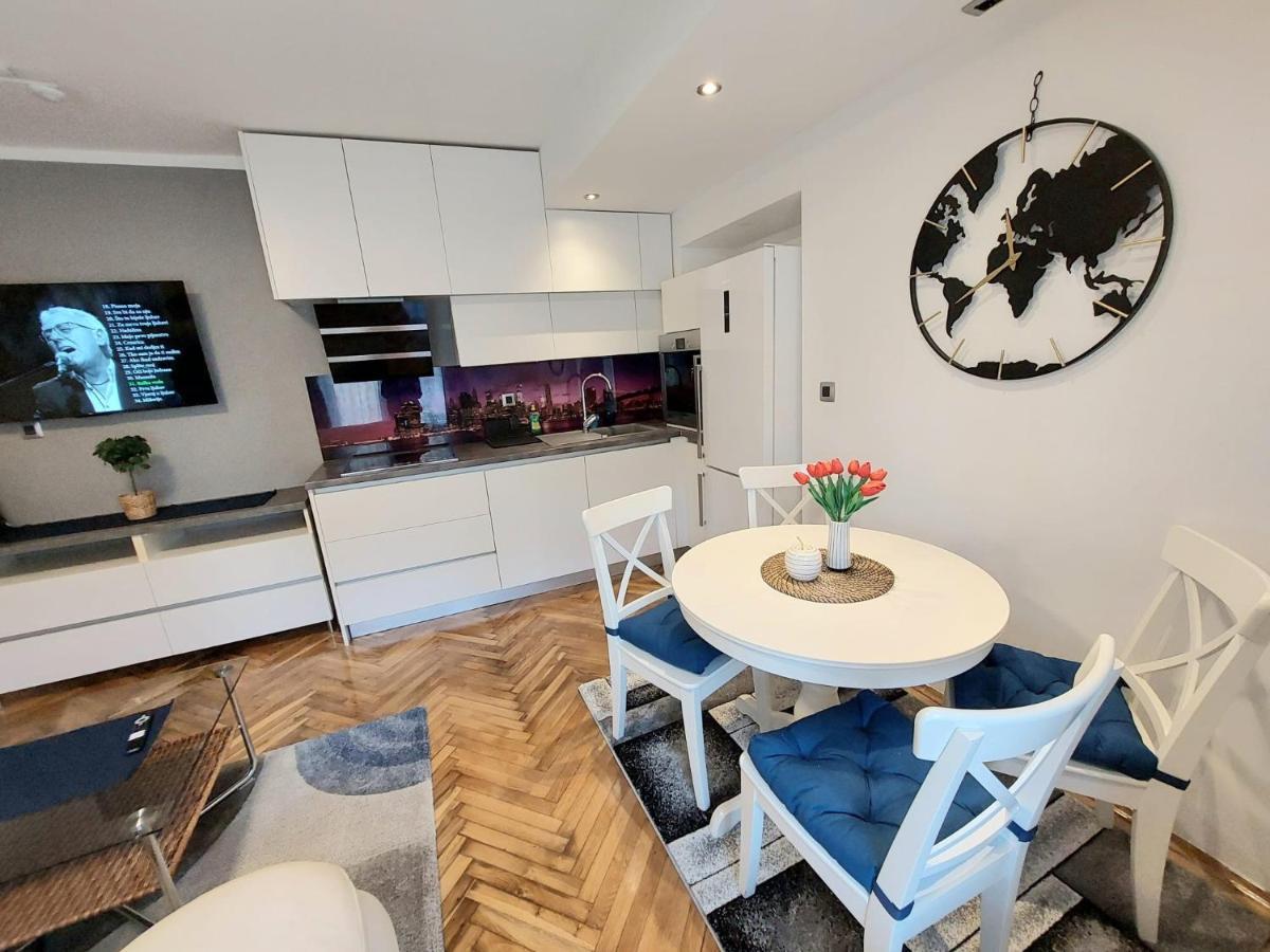 Ozzy Cozy Apartment Zagreb Bagian luar foto